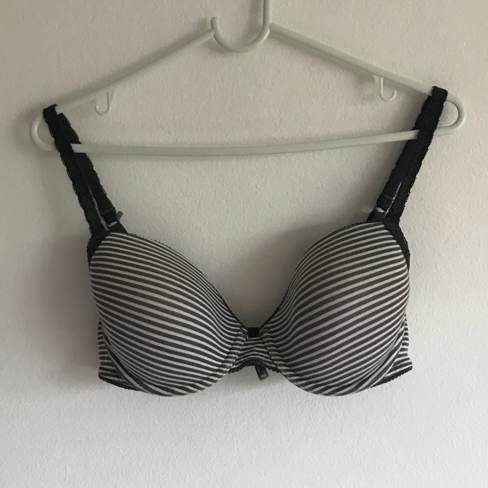 Stripped Bra
